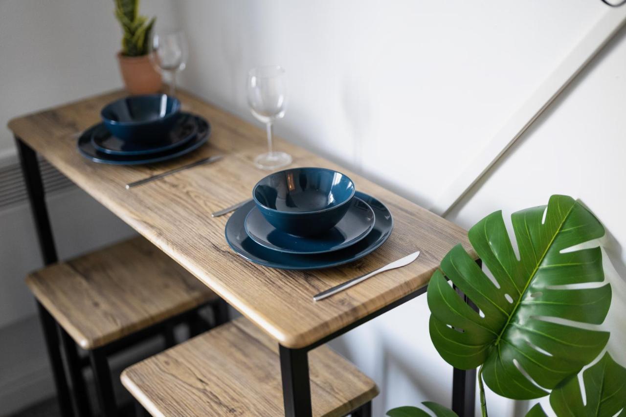 Apartment Nr City Centre & Park For Up To 6 Cardiff Ngoại thất bức ảnh